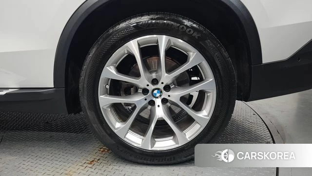 BMW X5 (G05) id 4688438 из Кореи 13