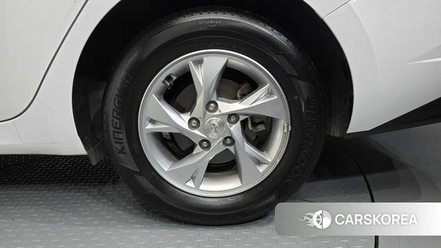 Hyundai Avante (CN7) id 4284289 из Кореи 13
