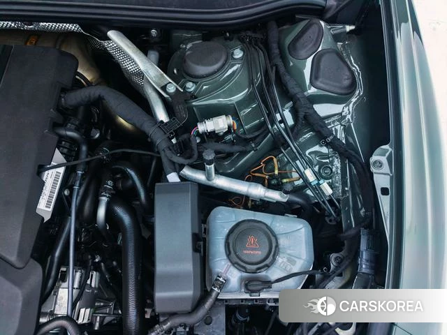 Audi A5L id 4263936 из Китая 13