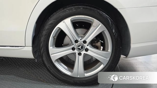 Mercedes-Benz E-Class W213 id 4732979 из Кореи 13