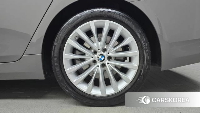 BMW 5 Series (G30) id 4683367 из Кореи 13