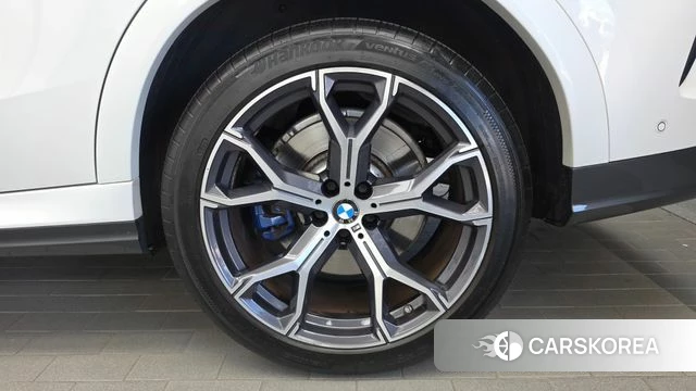 BMW X6 (G06) id 4855297 из Кореи 13