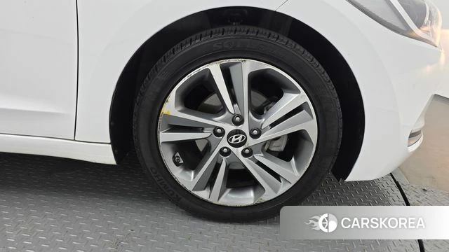 Hyundai Avante AD id 4403543 из Кореи 13