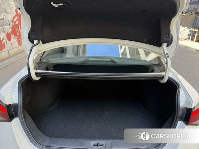 Nissan Xuan Yi id 4276070 из Китая 13
