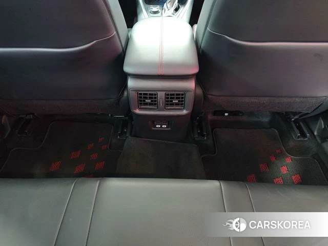 Toyota Weilanda PHEV id 4254605 из Китая 13