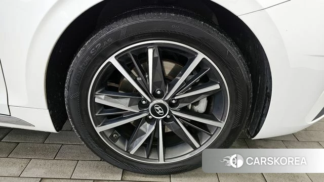 Hyundai The New Grandeur IG id 4384200 из Кореи 13
