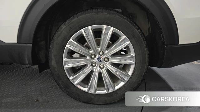 Ford Explorer 6th Generation id 4383085 из Кореи 13
