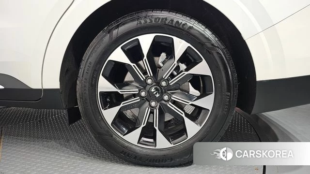Kia Carnival 4th generation id 4245052 из Кореи 13