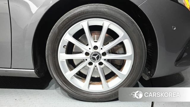 Mercedes-Benz A-Class W177 id 4187940 из Кореи 13