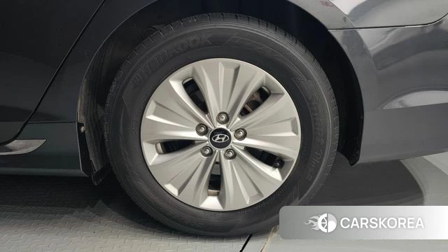 Hyundai Sonata New Rise Hybrid id 4895306 из Кореи 13