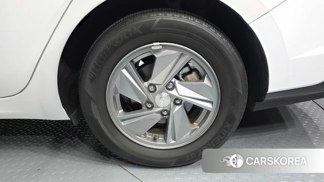 Hyundai The New Avante (CN7) id 4243572 из Кореи 13