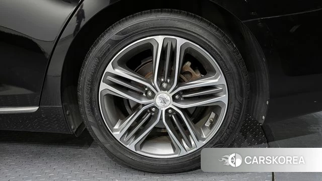 Hyundai Grandeur IG id 4294823 из Кореи 13