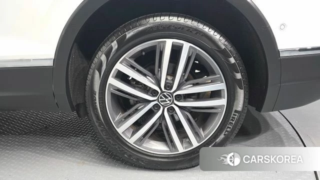 Volkswagen Tiguan Allspace id 4612895 из Кореи 13