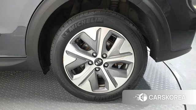 Kia Niro EV id 4632801 из Кореи 13