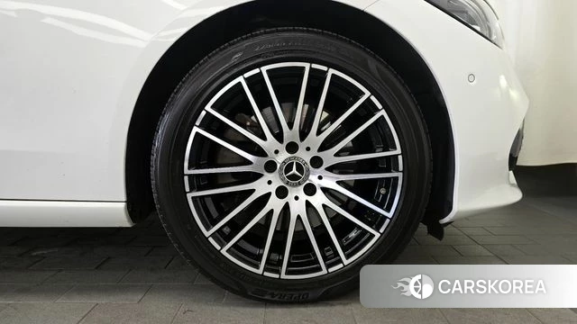 Mercedes-Benz C-Class W205 id 4243935 из Кореи 13
