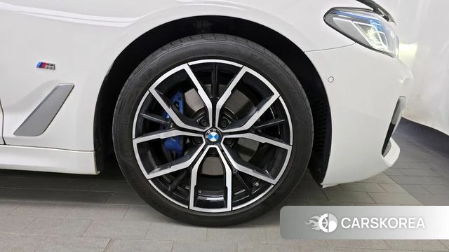 BMW 5 Series (G30) id 4395232 из Кореи 13