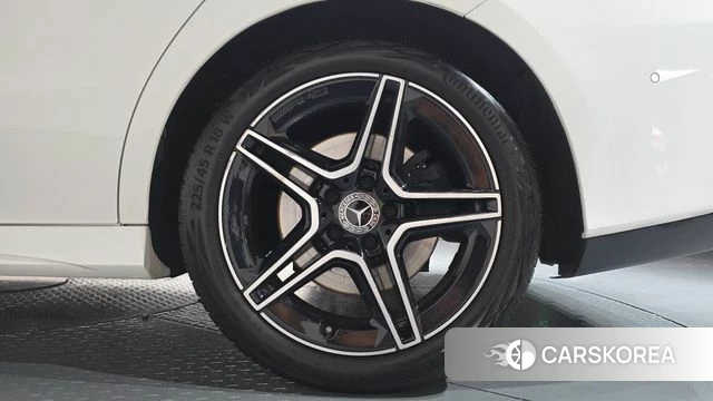 Mercedes-Benz CLA-Class C118 id 4764319 из Кореи 13