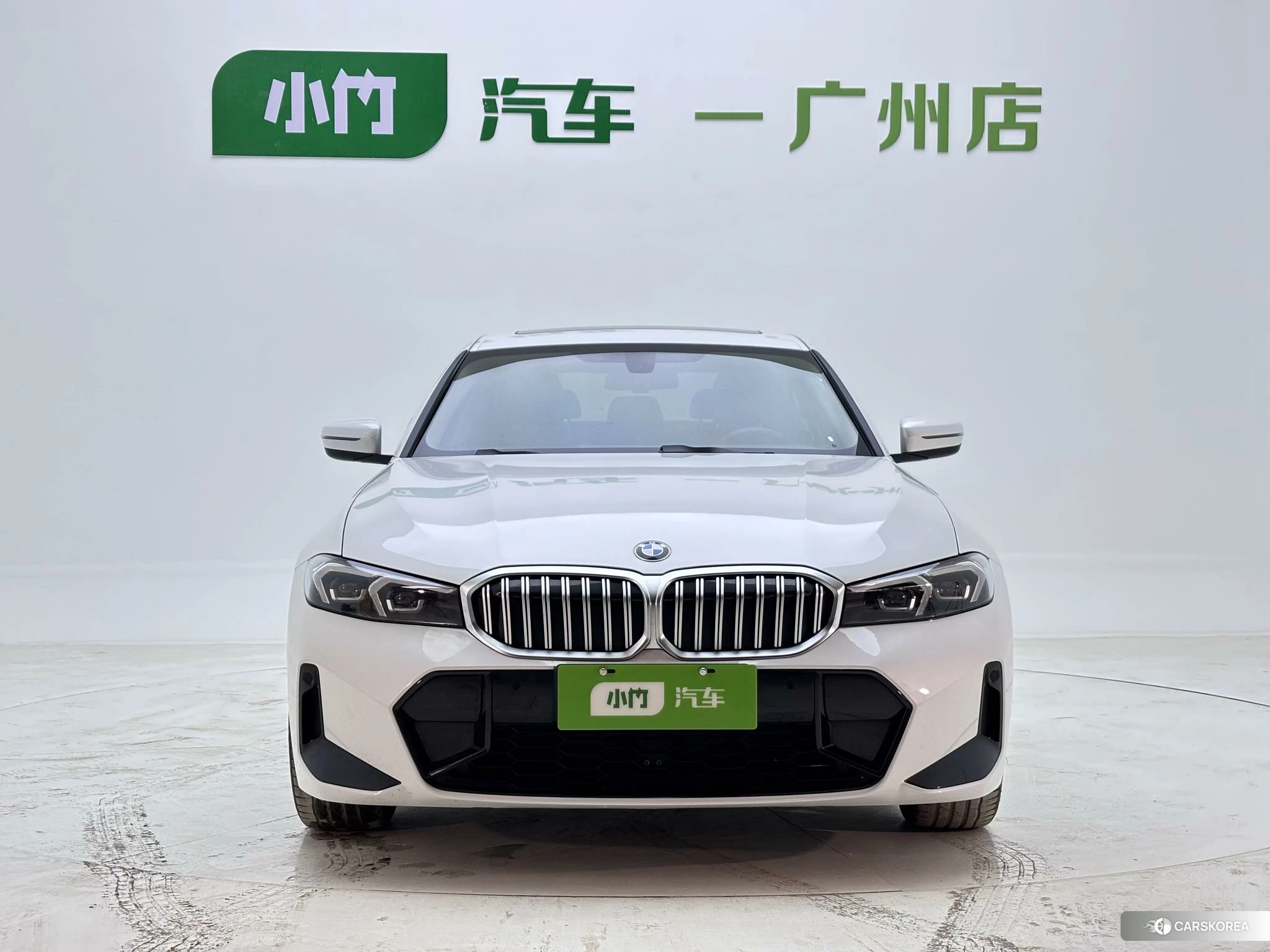 BMW 3 series 2022 Белый из Китая