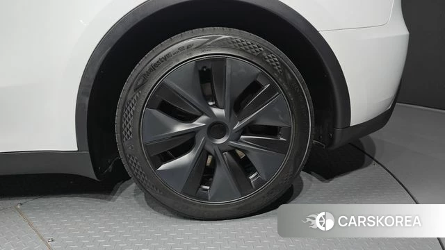 Tesla Model Y id 4571447 из Кореи 13