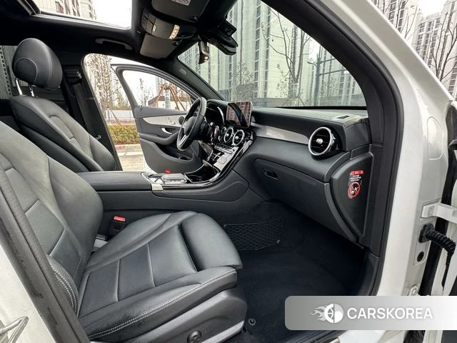 Mercedes-Benz GLC Coupe id 4209182 из Китая 13