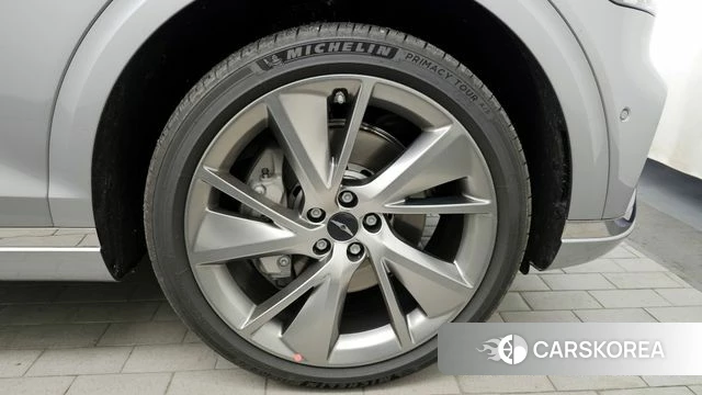 Genesis GV70 id 4279443 из Кореи 13