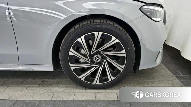 Mercedes-Benz E-Class W214 id 4374873 из Кореи 13