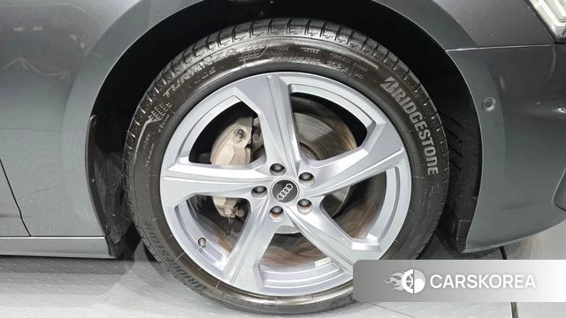 Audi A6 (C8) id 4548628 из Кореи 13
