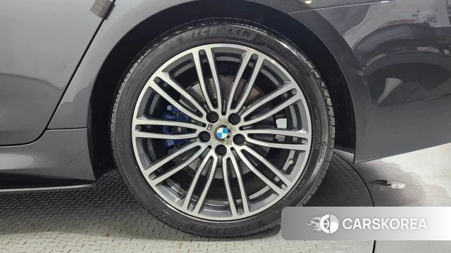 BMW 5 Series (G30) id 4746783 из Кореи 13
