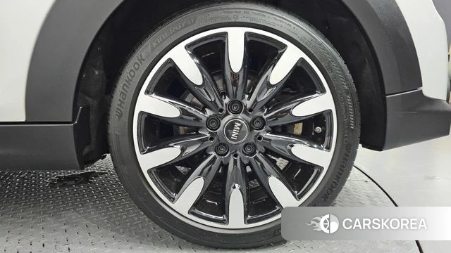 Mini Cooper S id 4720868 из Кореи 13