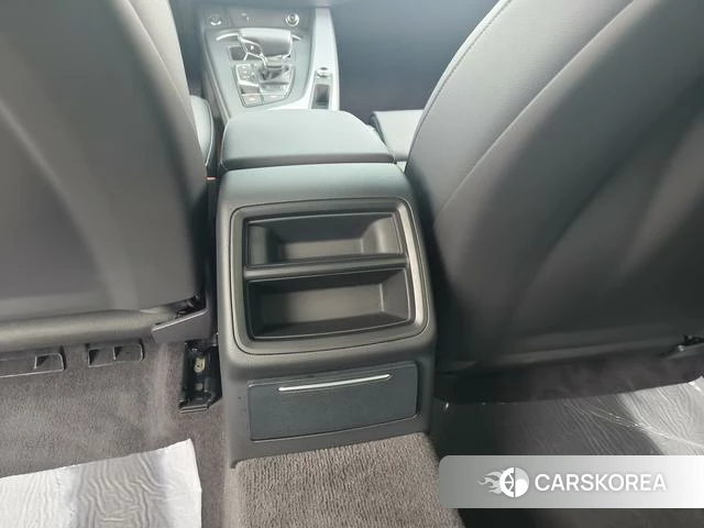 Audi A4L id 4216243 из Китая 13