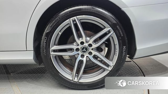 Mercedes-Benz E-Class W213 id 4907149 из Кореи 13