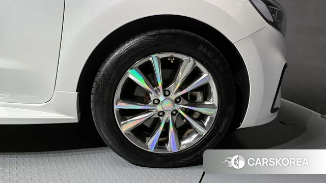 Kia The New Carnival id 4305023 из Кореи 13