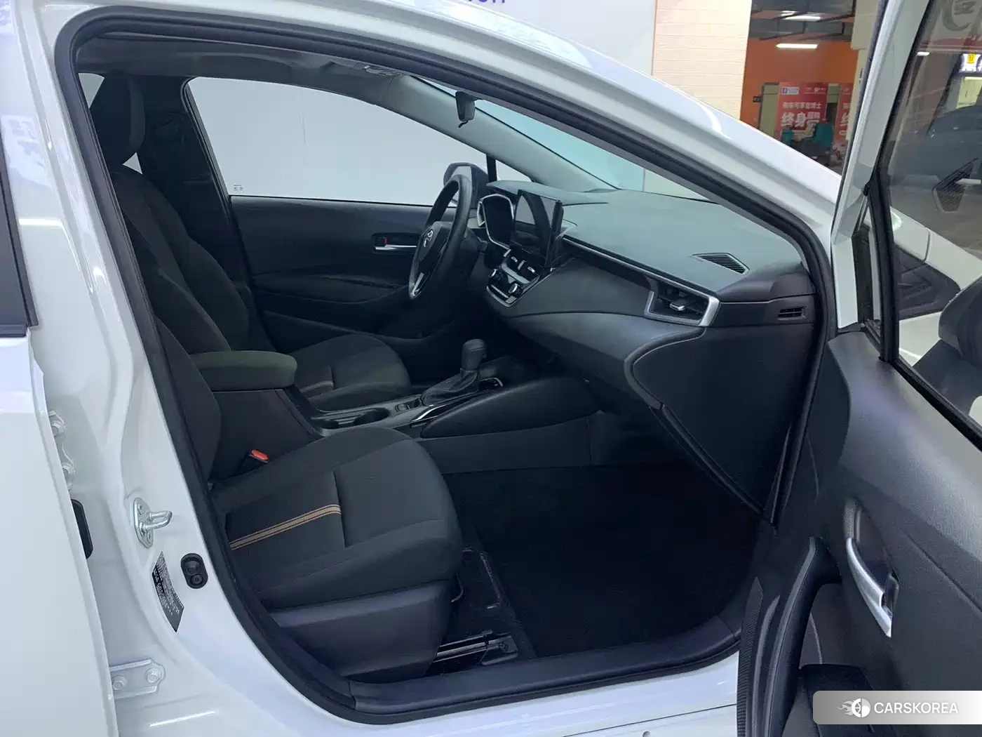 Toyota Levin id 4553859 из Китая 13