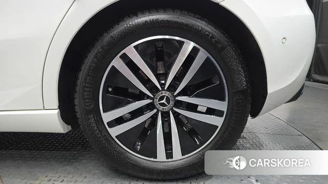 Mercedes-Benz A-Class W177 id 4482229 из Кореи 13