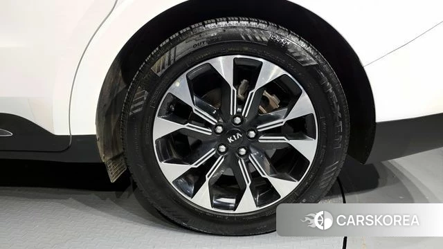 Kia Carnival 4th generation id 4294186 из Кореи 13