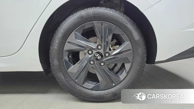 Hyundai Avante Hybrid (CN7) id 4636041 из Кореи 13