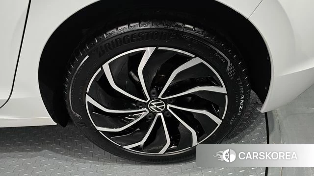 Volkswagen Golf 8th Generation id 4201902 из Кореи 13