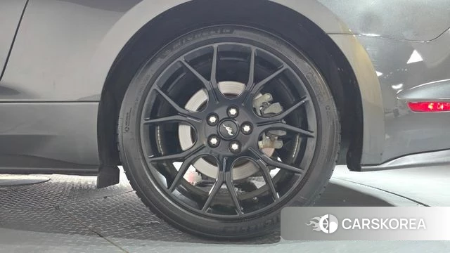 Ford Mustang id 4581567 из Кореи 13