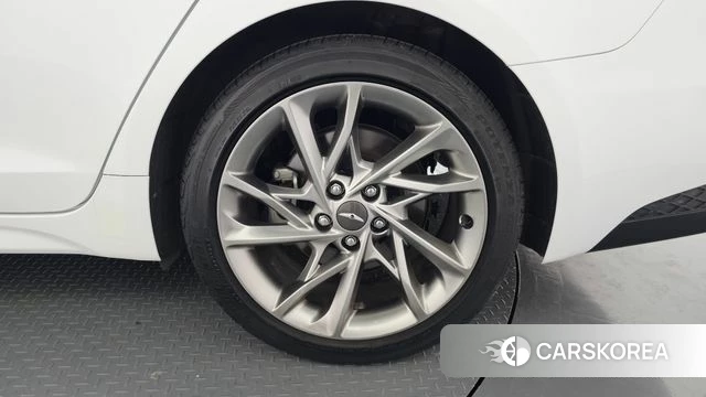 Genesis The New G70 id 4195480 из Кореи 13