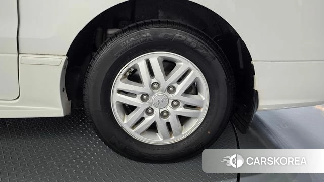 Hyundai The New Grand Starex id 4642507 из Кореи 13