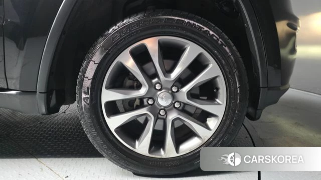 Jeep Grand Cherokee id 4483248 из Кореи 13