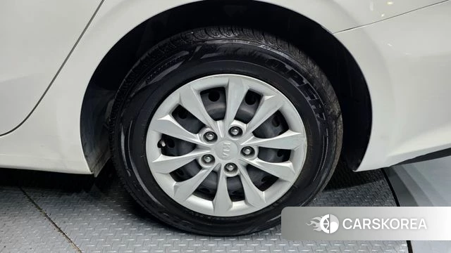 Kia Come New K3 id 4632921 из Кореи 13
