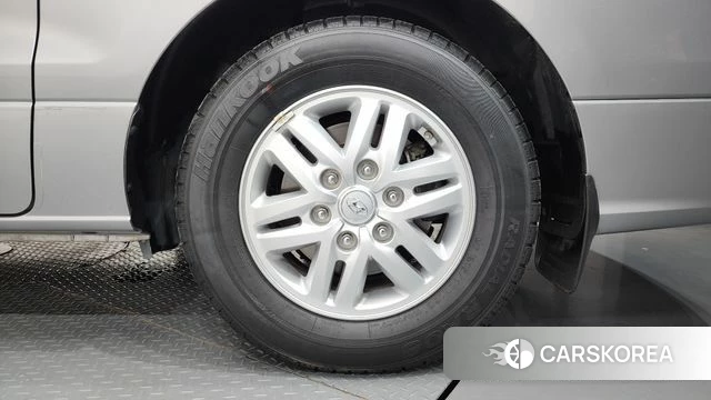Hyundai The New Grand Starex id 4435581 из Кореи 13