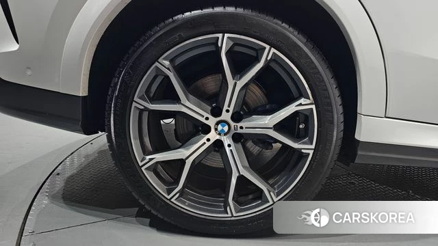 BMW X6 (G06) id 4618990 из Кореи 13