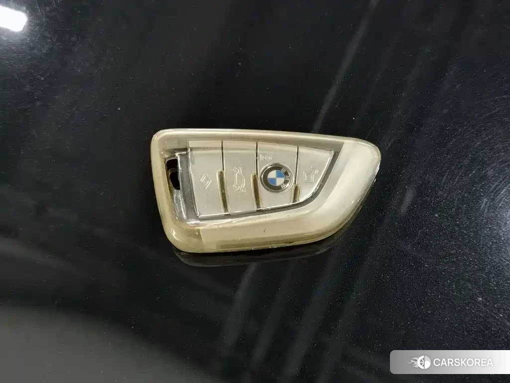 BMW 5 series id 4685936 из Китая 13