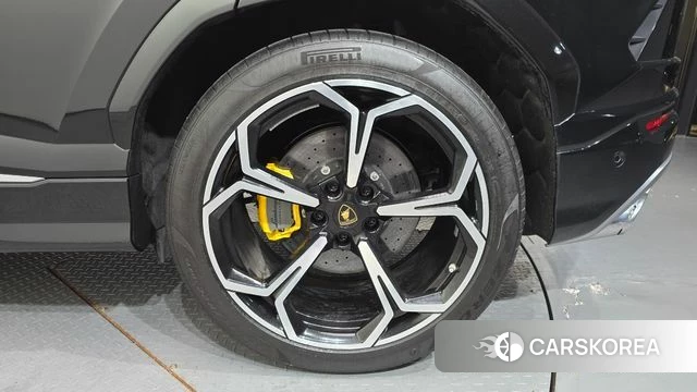 Lamborghini Urus id 4780582 из Кореи 13
