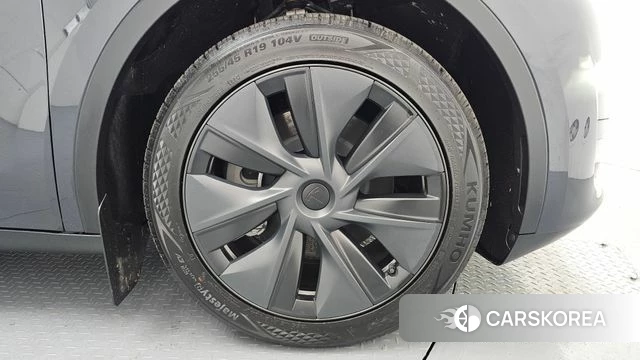 Tesla Model Y id 4456225 из Кореи 13