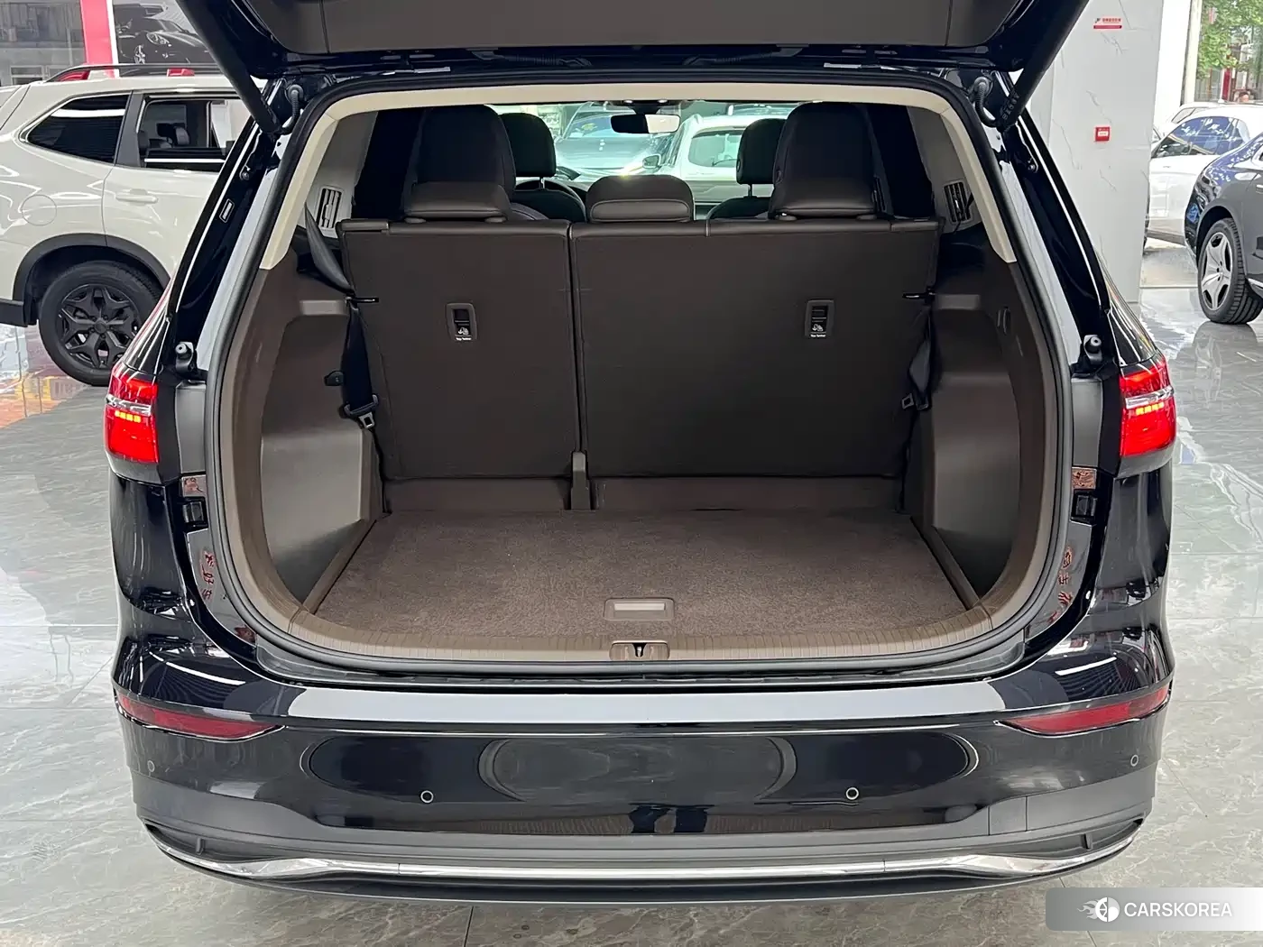 Volkswagen Viloran id 4547416 из Китая 13