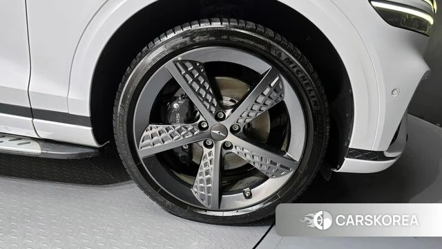 Genesis GV70 id 4195973 из Кореи 13