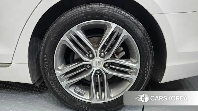 Hyundai Grandeur IG id 4325580 из Кореи 13